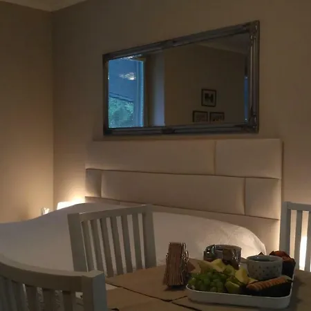 Apartment Resident 